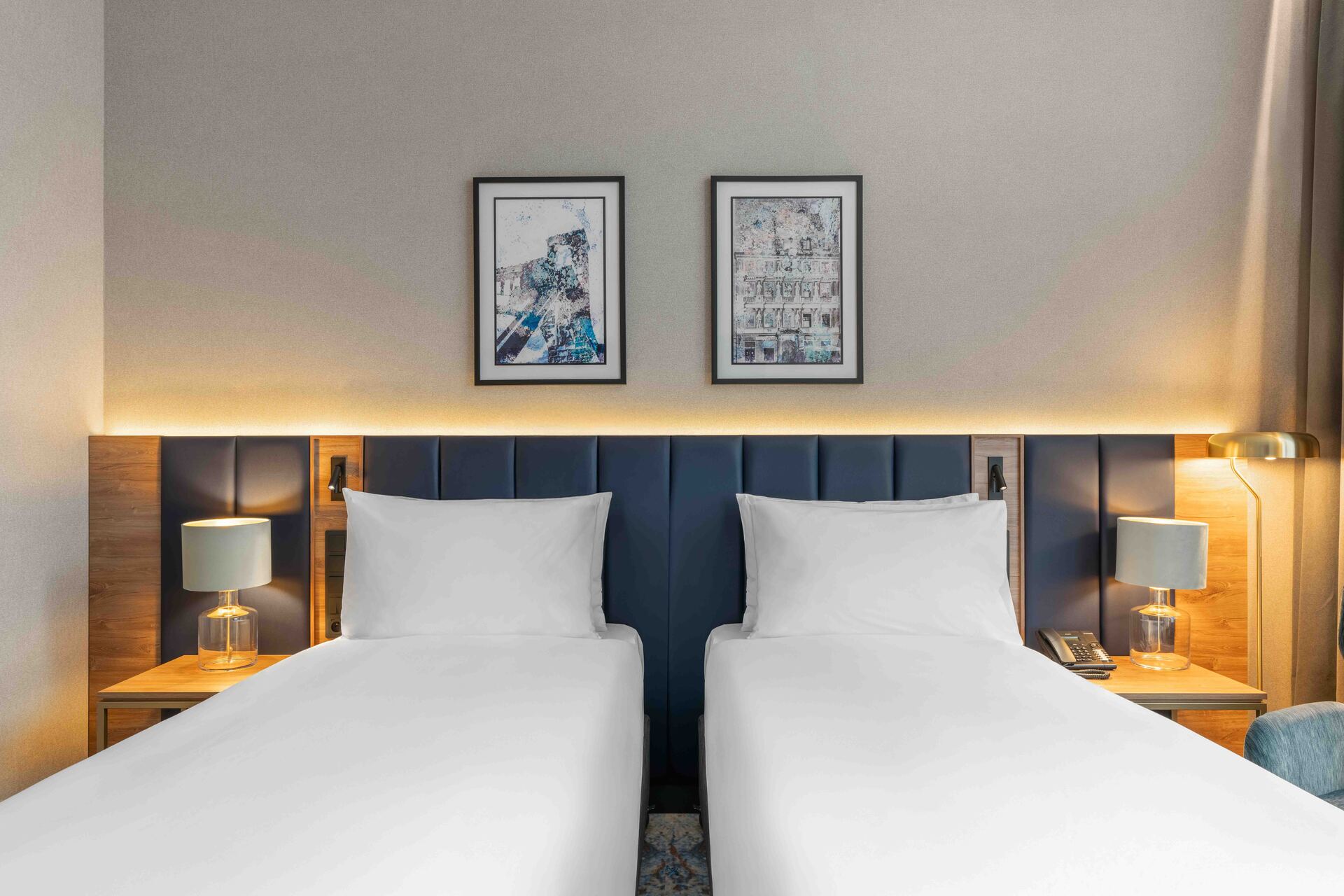 Classic Twin Room